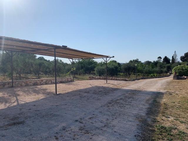 Pensjonat Trulli Santa Maria Odegitria Relais Ostuni Zewnętrze zdjęcie