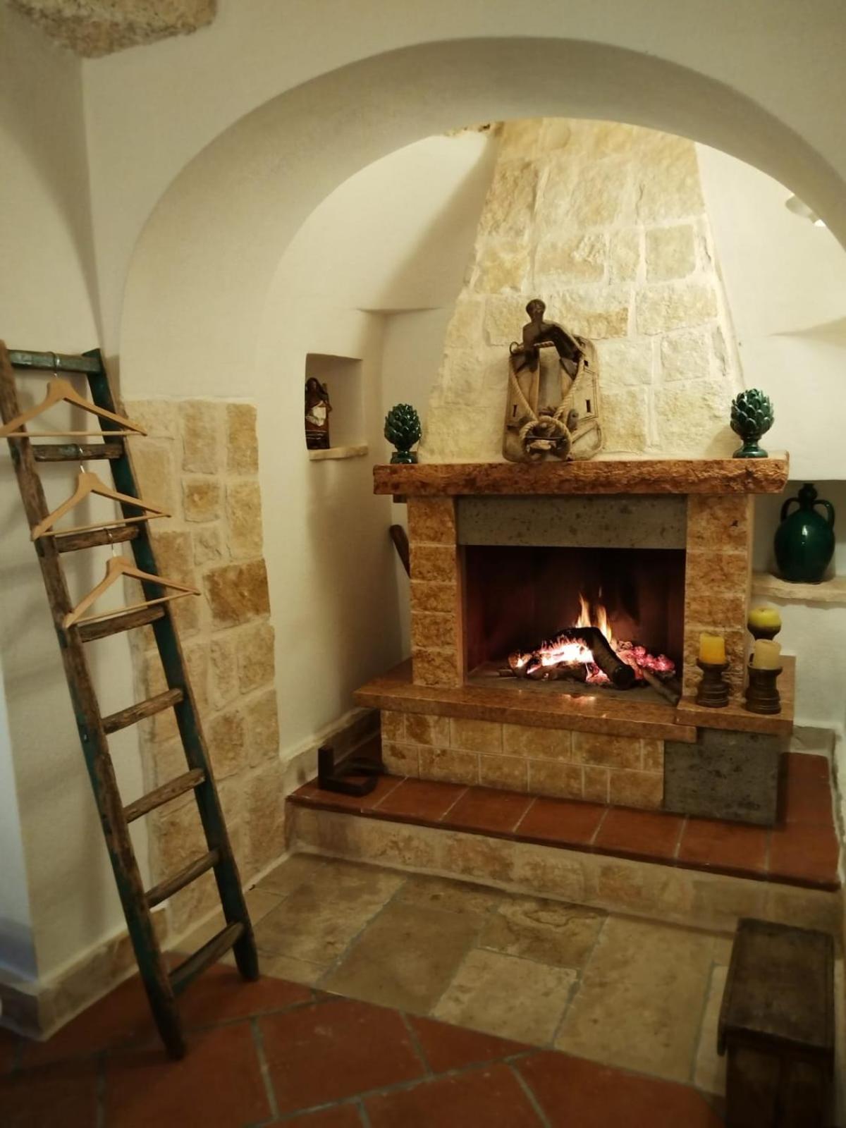 Pensjonat Trulli Santa Maria Odegitria Relais Ostuni Zewnętrze zdjęcie